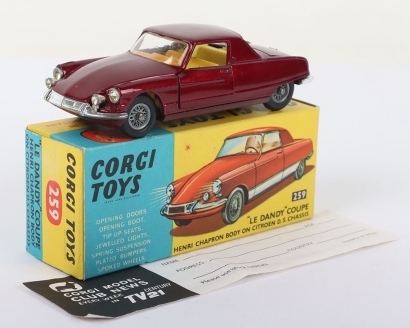 Vintage Corgi Toys 259 &ldquo;Le Dandy&rdquo; Coupe Henri Chapron body on Citroen D.S. Chassis, scarce orange dashboard/steering wheel