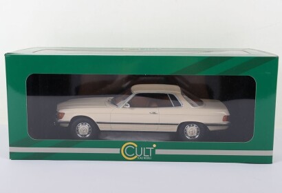 Cult Scale Models 1:18 Mercedes-Benz 350 SLC W107