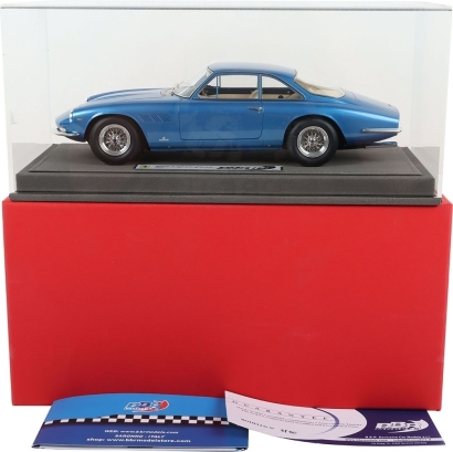 BBR Exclusive Models (Italy) Ferrari 500 Superfast 1:18 Scale Model