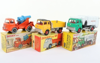 Dinky Toys three boxed Commercial vehicles