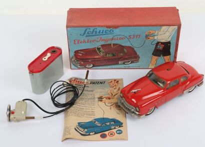 Schuco Ingenico 5311, red clockwork and battery-operated tinplate two-door Limousine