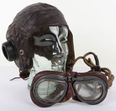 WW2 RAF 3rd Pattern C-Type Flying Helmet, Wiring Loom & Mk.VIII Goggles.