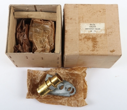 WW2 RAF Bayonet fitting Oxygen Hose Fitments with Clips, Boxed.