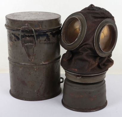 WW1 German M-17 Gas Mask