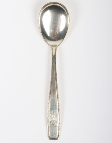 Third Reich Adolf Hitler Personal Silverware Set Table Spoon, fine example with raised AH and eagle to the lower stem. Greek key pattern to the edge. Reverse with 800 silver marks and crown with crescent moon. Good condition overall. Accompanied by photoc