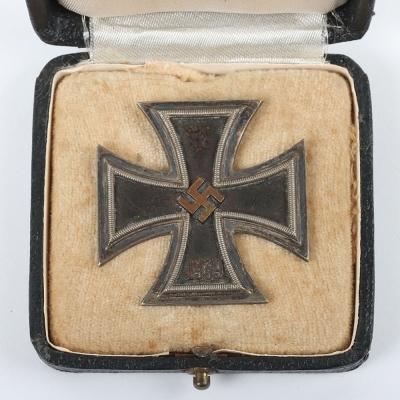 Variation of 1939 Iron Cross 1st Class - 2