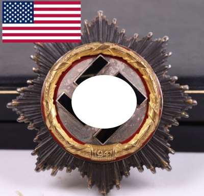 WW2 German Deutsche Kreuz (German Cross) in Gold Award by Deschler & Sohn