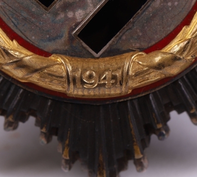 WW2 German Deutsche Kreuz (German Cross) in Gold Award by Deschler & Sohn - 2