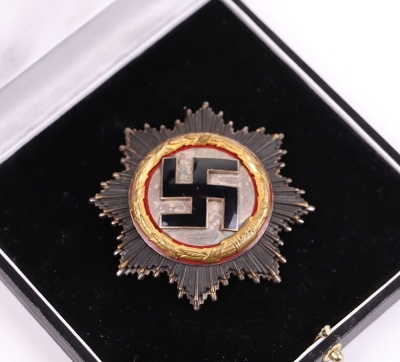 WW2 German Deutsche Kreuz (German Cross) in Gold Award by Deschler & Sohn - 9