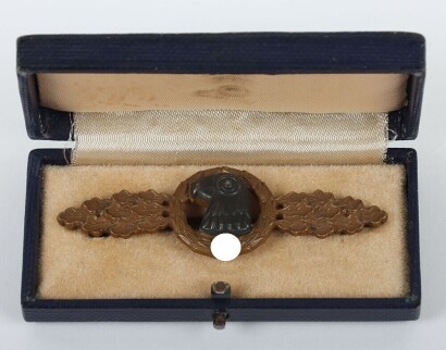 WW2 German Luftwaffe Operational Flying Clasp for Reconnaissance in Bronze with Original Box