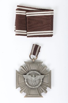 Third Reich NSDAP 10 Year Service Medal in Case of Issue - 4