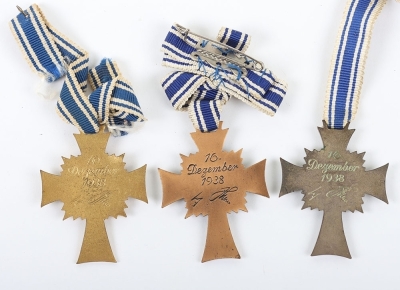 Third Reich Mothers Cross Awards in Gold, Silver and Bronze - 4