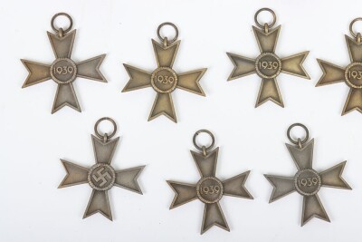 10x Third Reich War Merit Cross 2nd Class Without Swords. All with maker mark &ldquo;15&rdquo; for Friedrick Orth and in generally good condition, with many having the bronze finish preserved. With some additional ribbons added. - 7