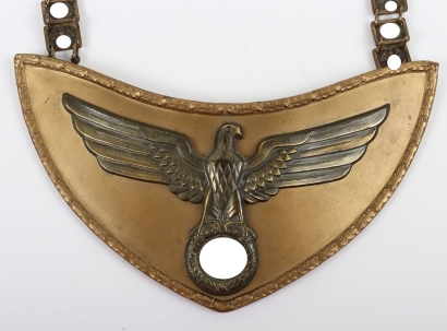 Third Reich NSDAP Political Leaders Gorget