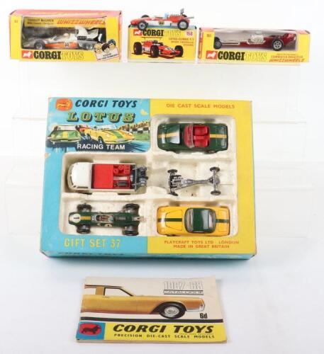 Corgi Toys Gift Set 37 Lotus Racing Team,