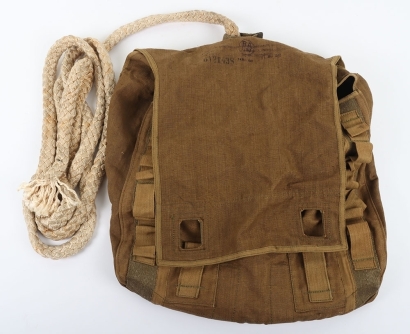 WW2 German Luftwaffe Paratroopers RZ20 Parachute Backpack,