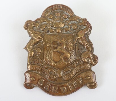 Rare 16th (Cardiff City) Battalion Welsh Regiment Collar Badge