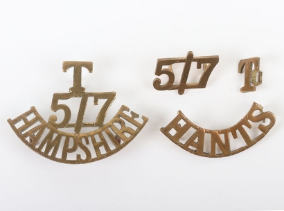 Scarce 5th / 7th Territorial Battalion Hampshire Regiment Brass Shoulder Title