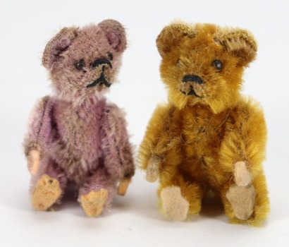Two miniature Schuco mohair Teddy bears, German 1920s