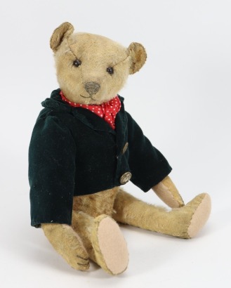 A Steiff golden mohair Teddy bear, German circa 1909