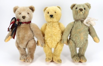 Three Steiff 'Original' Teddy bears, German 1950s