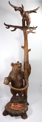 A carved wooden Black Forest Bear and Cub Hallstand, late 19th early 20th century,