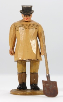 Forest Toys of Brockenhurst Farmer, circa 1930,