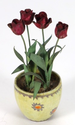 Beatrice Hindley pot plant, English 1920s,