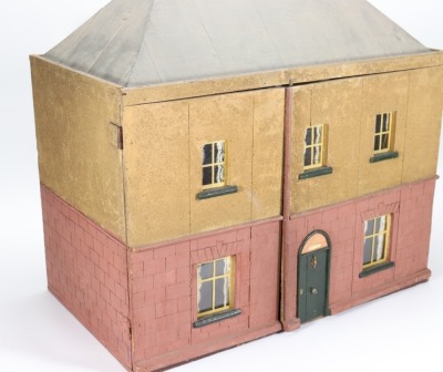 A painted wooden dolls house, English 1920s - 7