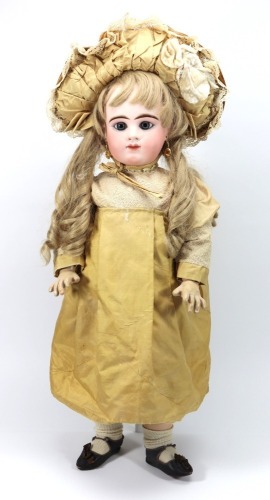 A large Etienne Denamur bisque head Bebe doll, size 12, French circa 1890,