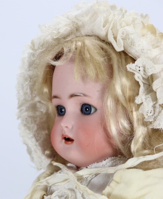 A Simon & Halbig/K&R bisque head girl doll, German circa 1910 - 2
