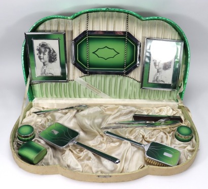 A Golden Wheel Vanity case, 1930s,
