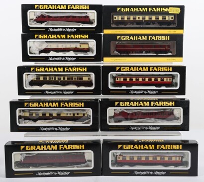 Ten Graham Farish N gauge Passenger coaches,