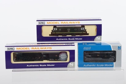 Three Dapol N gauge locomotives,