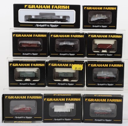 Collection of Graham Farish N gauge wagons,