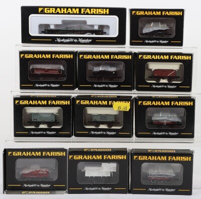 Collection of Graham Farish N gauge wagons,