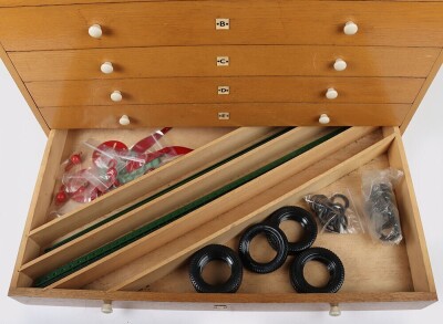 Meccano shop counter Accessories Parts six drawer cabinet, 1960s, - 8
