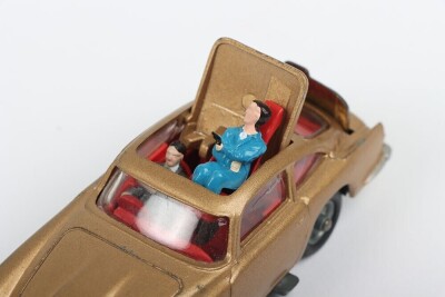 Corgi Toys 261 James Bond Aston Martin D.B.5 from the Film Goldfinger - 4