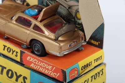 Corgi Toys 261 James Bond Aston Martin D.B.5 from the Film Goldfinger - 6