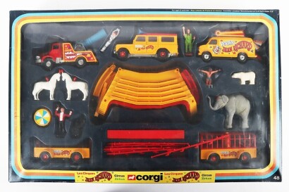 Corgi toys &ldquo;Jean Richard&rdquo; circus set 48 boxed