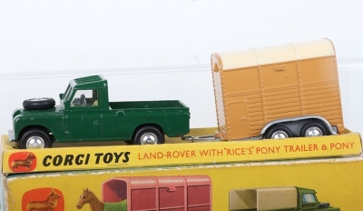 Corgi Toys Gift Set 2 Land Rover with Pony Trailer - 3
