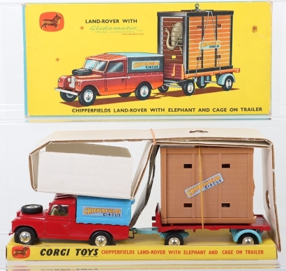 Vintage Corgi Toys Chipperfields Land-Rover Gift Set 19