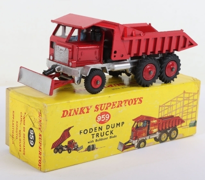 Dinky Supertoys 959 Foden Dump Truck with Bulldozer blade