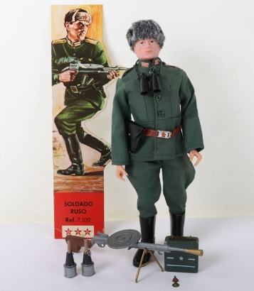 Vintage Gyper Man (Spain) Soldiers of The World Russian Soldier
