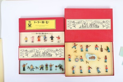 Three Collectors Band and Music Hall lead figure sets,