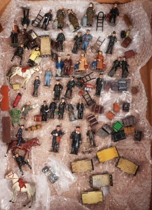 Timpo and other lead Railway Figures,