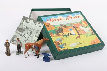 Britains 8704 Home Farm Plough Set