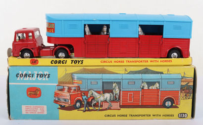 Vintage Corgi Major Toys 1130 Chipperfield&rsquo;s Circus Horse Transporter with Horses