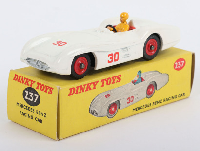 Dinky Toys 237 Mercedes Benz Racing Car,