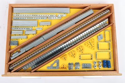 Meccano No.10 outfit in four drawer wooden cabinet, 1970s - 6